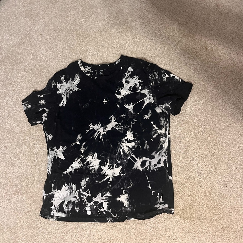 Medium- Black and white pattern T-Shirt